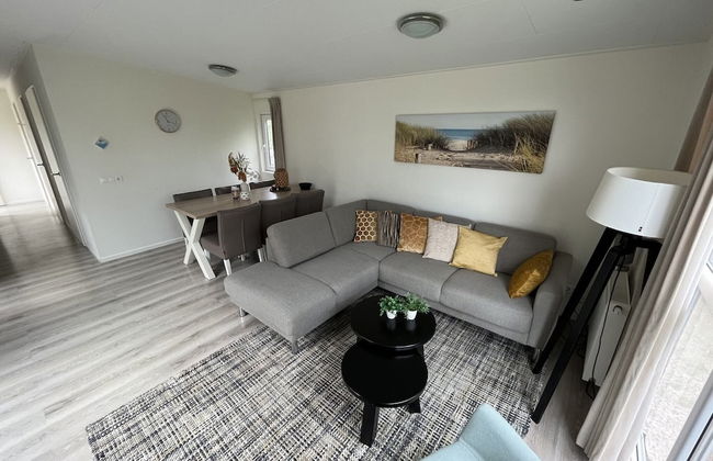 Enticing Chalet Beachside - Foto 7