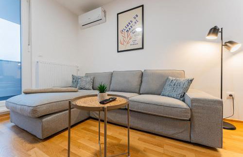 Flex SelfCheckIns 138 - Zagreb - Bedroom - Parking - Loggia - Foto 14