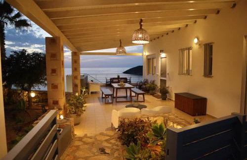 What a View Villa - Panoramic Sea View, Stunning Sunsets & Pool - Photo 11