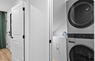 The Tranquil Japandi 2BR|2BA Apartment - Foto 14
