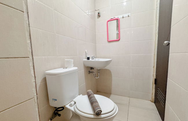 Comfortable Living Studio At Tamansari Prospero Apartment - Photo 12