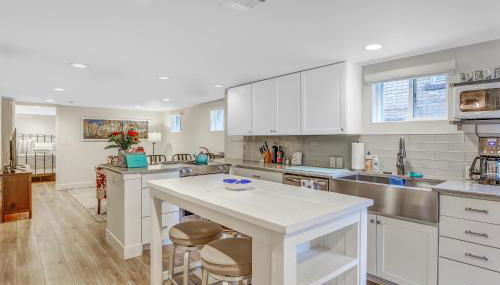 Charming Washington Park Getaway - Foto 5, stove, dishwasher