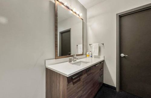 Spacious 222 3bd Sleeps 18 Free Parking - Foto 18