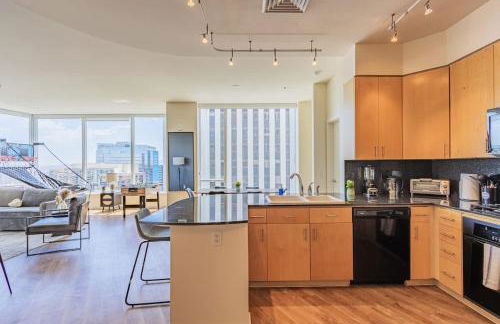 Elegant 28th Floor High Rise, Gym, Parking, Pool, Golf - Photo 29