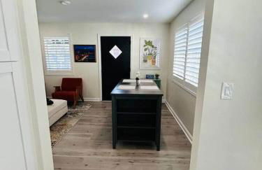 Hi Guest! It’s the upstairs of a cozy duplex. - Foto 5