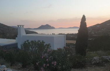 Villa Handras-Ulivo & Mandorlo, by Amorgos Holiday Homes - Foto 2