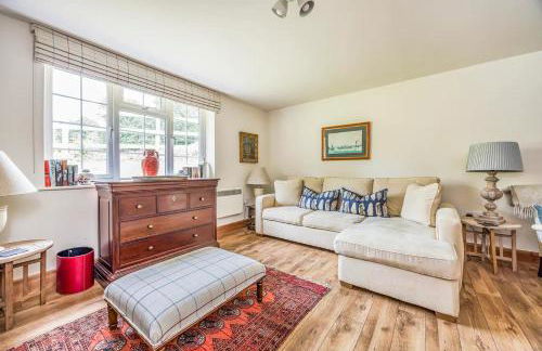 Charming Annexe Lodge with Parking - Pass The Keys - Foto 4