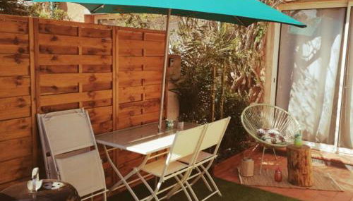 Escapade Parfaite Terrasse ensoleillée Piscine & Parking - Foto 2