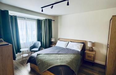 3 bedroom Brookwood Road apartment - Foto 3