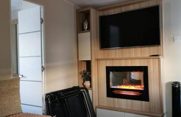 Luxury Holiday Home in Anderby Creek - Photo 18