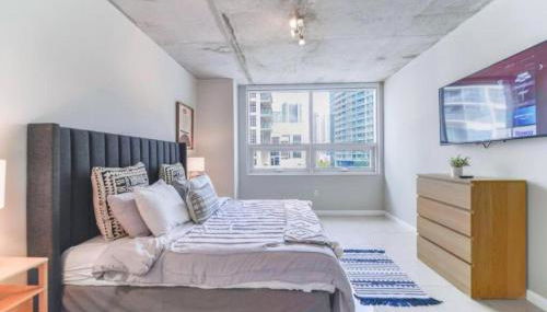 Amazing Condo with Pool at Midblock Miami - Foto 4