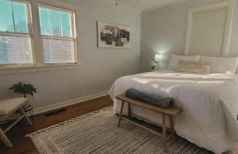 Lakeside Retreat You'll Love! - Foto 6