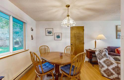 Cottage on Hemlock Street - Foto 16