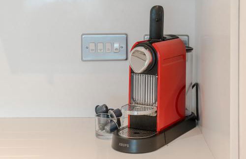 BEST THAMES VIEWS in TOWN! LARGE LUXXE NOMAD DESIGN FAMILY HOMES المساحة والأناقة تلتقي مع الراحة العربية - Foto 20