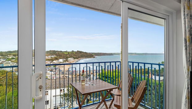 Brynawelon - Wonderful Sea and Harbour Views - Foto 5, Habitación