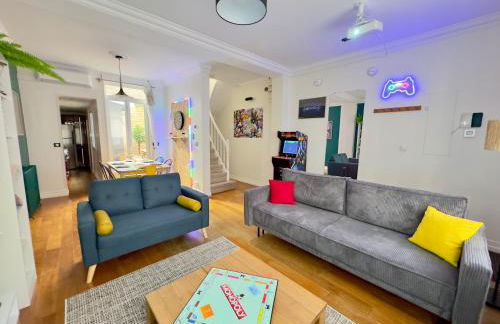 Maison 3ch - Cinéma - Game Room - Parking - Gare - Foto 13