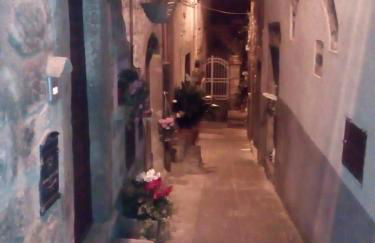 Sospesi nel borgo - Foto 8