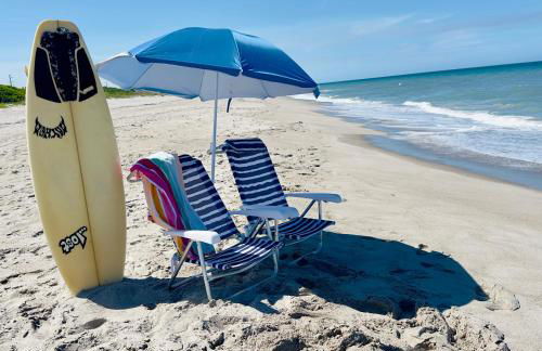 Steps to Sand - Free Parking - No Crowds - Grill - Foto 37