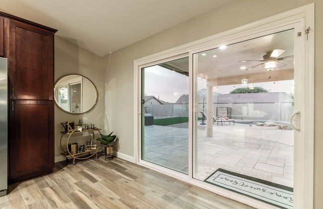 The Golden Cactus Phoenix - Photo 26