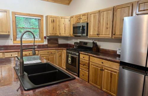 Nantahala Nook, cabin w/hot tub,game room, & wifi - Foto 53
