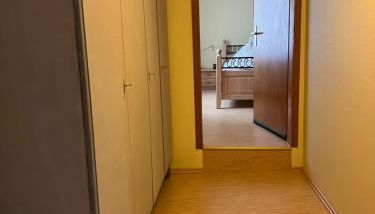 Kleine Pearl - Foto 3, wardrobe