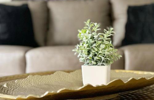 Parkland Home KING 2Bedroom Townhome in Evv - Photo 5