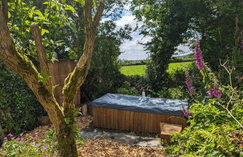 Dreckly cabin - Lydcott Glamping with Cornish sea views - Foto 16