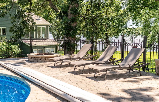 Island Getaway on Delavan Lake - Photo 45