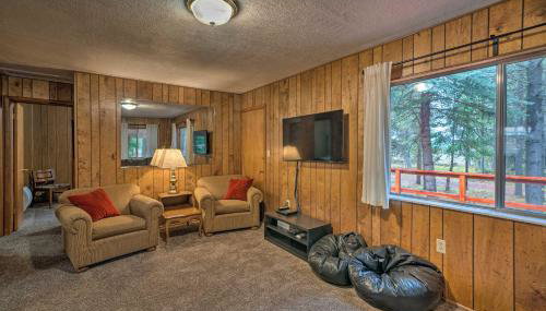 2 Cozy Island Park Cabins with Near the Lake! - Foto 4