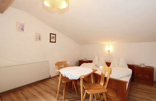 Quaint Apartment in Finkenberg near Ski Lift - Foto 13