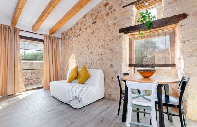 Pretty Farmhouse in Nature - Photo 11