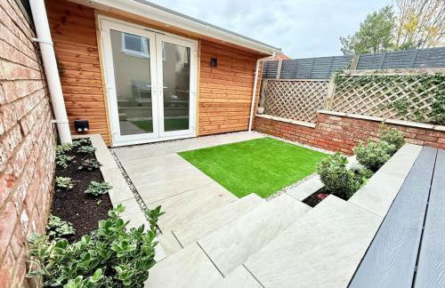 Super Modern Ground floor Flat near City centre - Foto 21