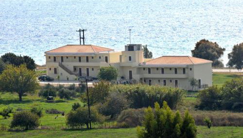 Finiki Plaza - Photo 4