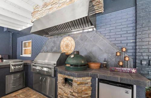 Sleeps 28, Events, Salt Pool/Spa, Outdoor Kitchen - Foto 25