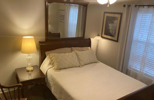 Spacious 3 Bedroom 2 bath Condo close to Five-points in Athens - Photo 19