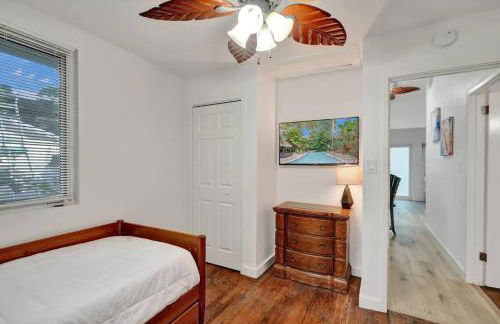 Tropical Oasis 2BR w Pool - Foto 16