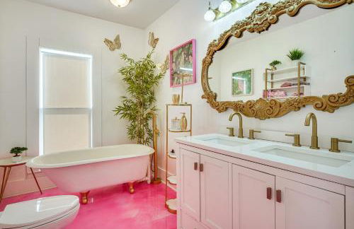 2 Mi to Gator Chateau Vibrant Home with Balcony - Foto 20