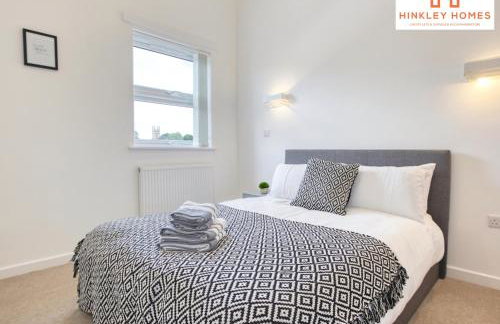 City Centre - Free Parking - HPC transport links - By Hinkley Homes Short Lets & Serviced Accommodation - Foto 13