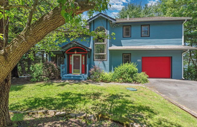 Marina Village by Avantstay Walk to Lake + Marina Balcony + Patio - Photo 3