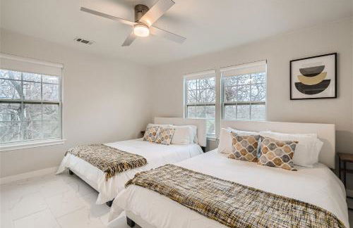 Chic 8BR Retreat Central East Austin for Large Groups - Foto 3