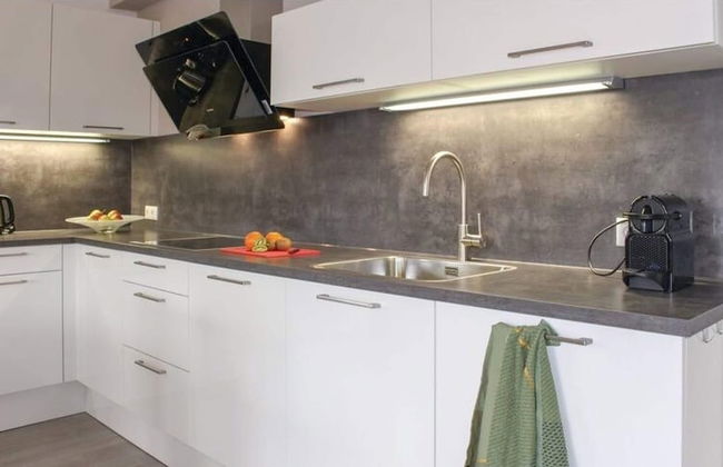 Villa in Friesland With Waterfront Garden - Foto 10