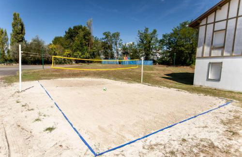 Cassen Holiday House With Pool - Foto 108