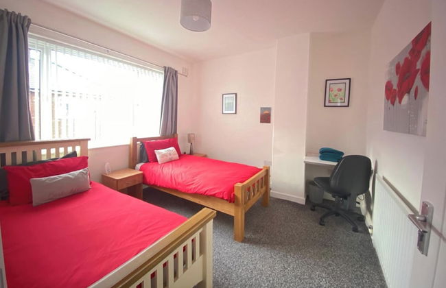 3 Bed House - Sleeps 5 - Wifi, Parking - Foto 11