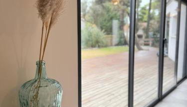 La Villa Pinède avec SPA à 5 minutes de la mer - Photo 4