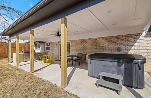 Frisco Getaway Hometel w the Spa and Outdoor Kitchen - Foto 16