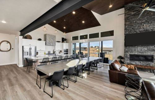 Luxury Lodge with Hot Tub, Theater and Pickleball Court - Foto 73