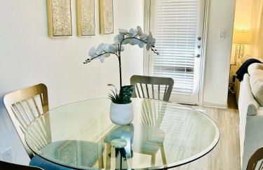 Cozy & Chic Frisco Scape - Foto 12