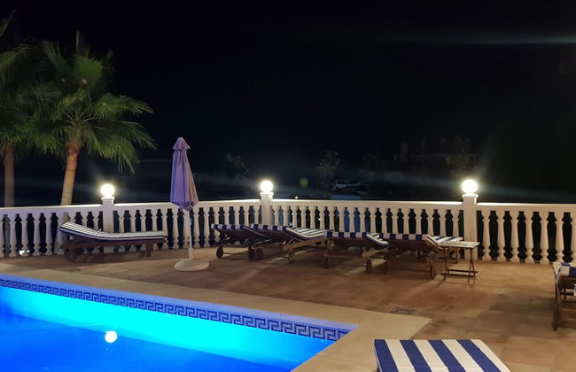 La Perla de Torrenueva - Photo 61