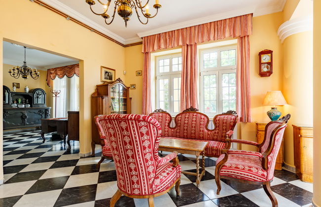 10 bedroom House in Fonyód with private pool and garden - Photo 32