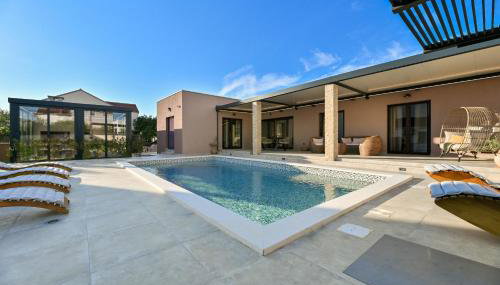 Villa Skyfall - Foto 1